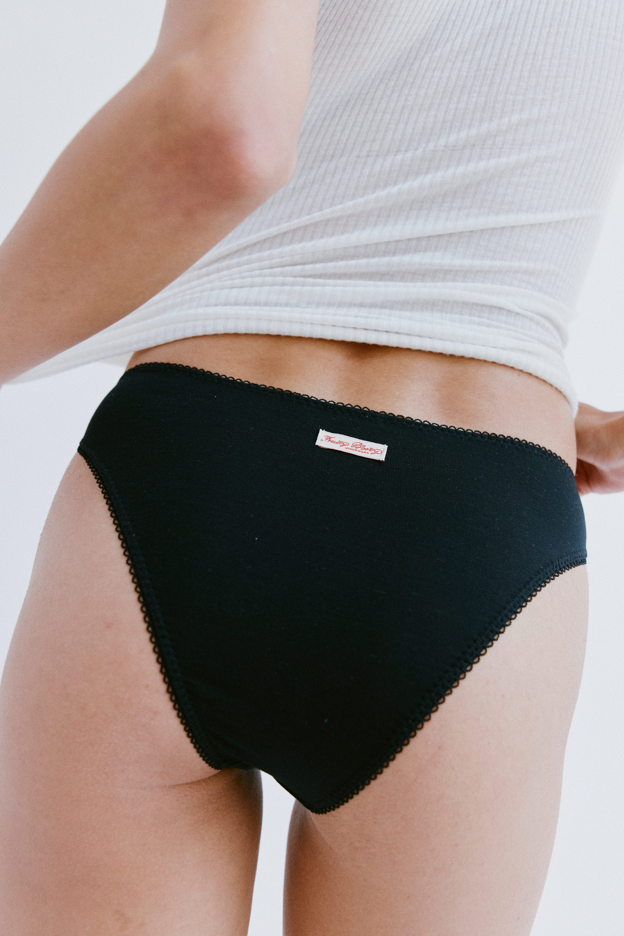 Fruity Commando Brief