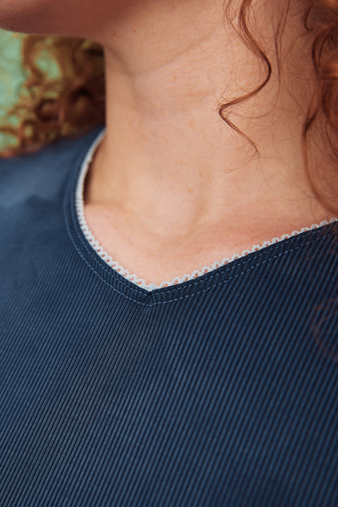 Second Skin V-Neck