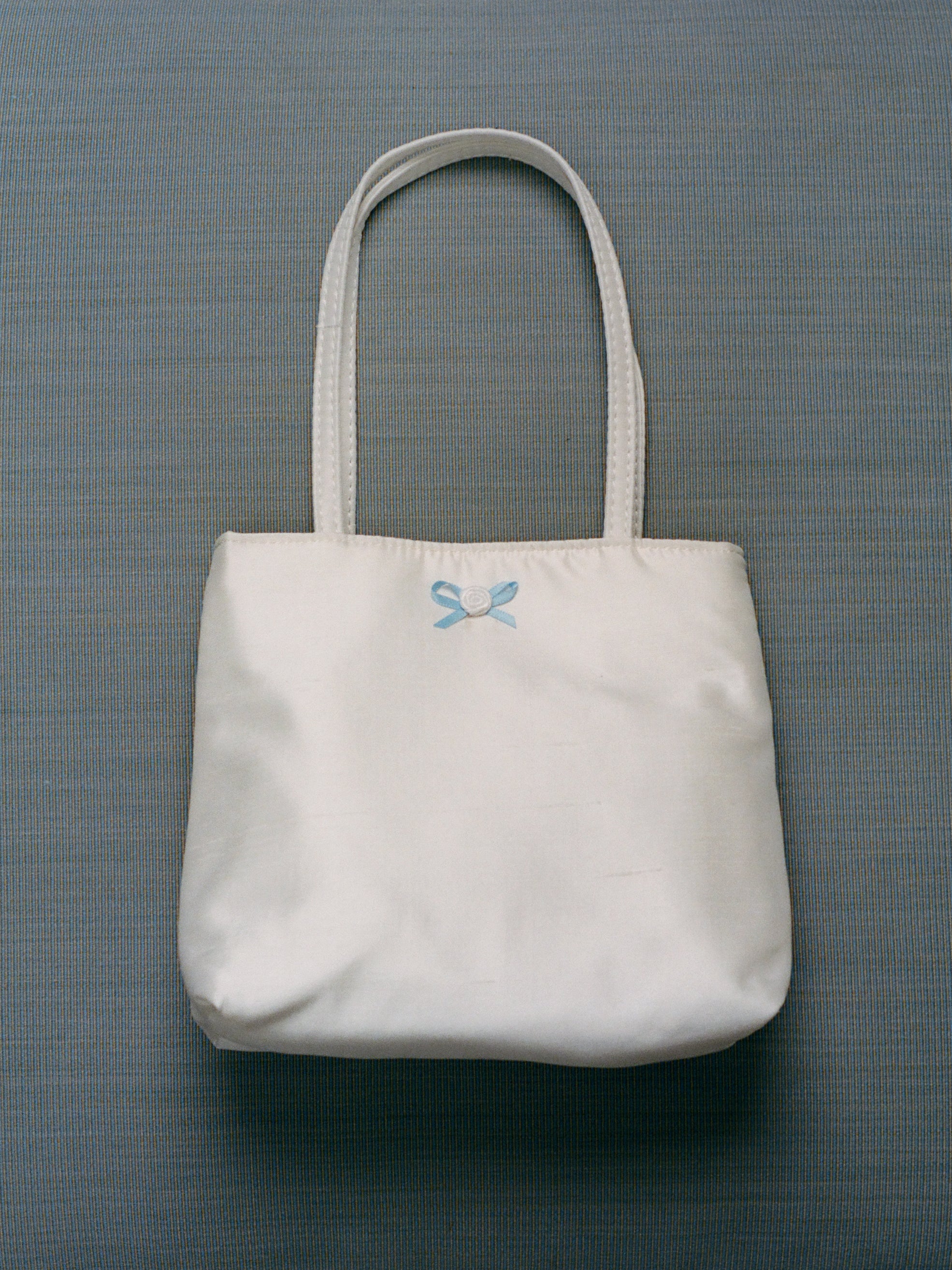 Hai Little Silk Bag