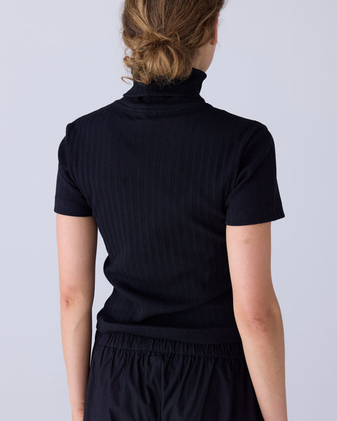 Roll-Neck Tee
