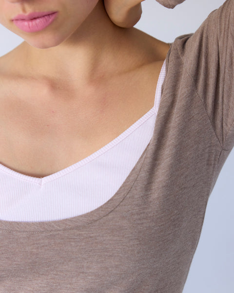 Scoop Detached Layer Top
