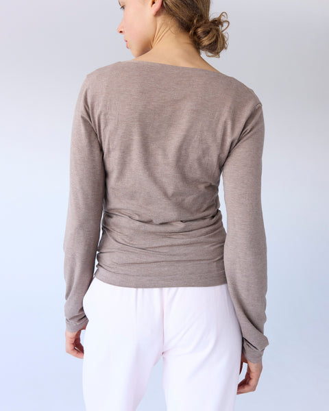 Scoop Detached Layer Top