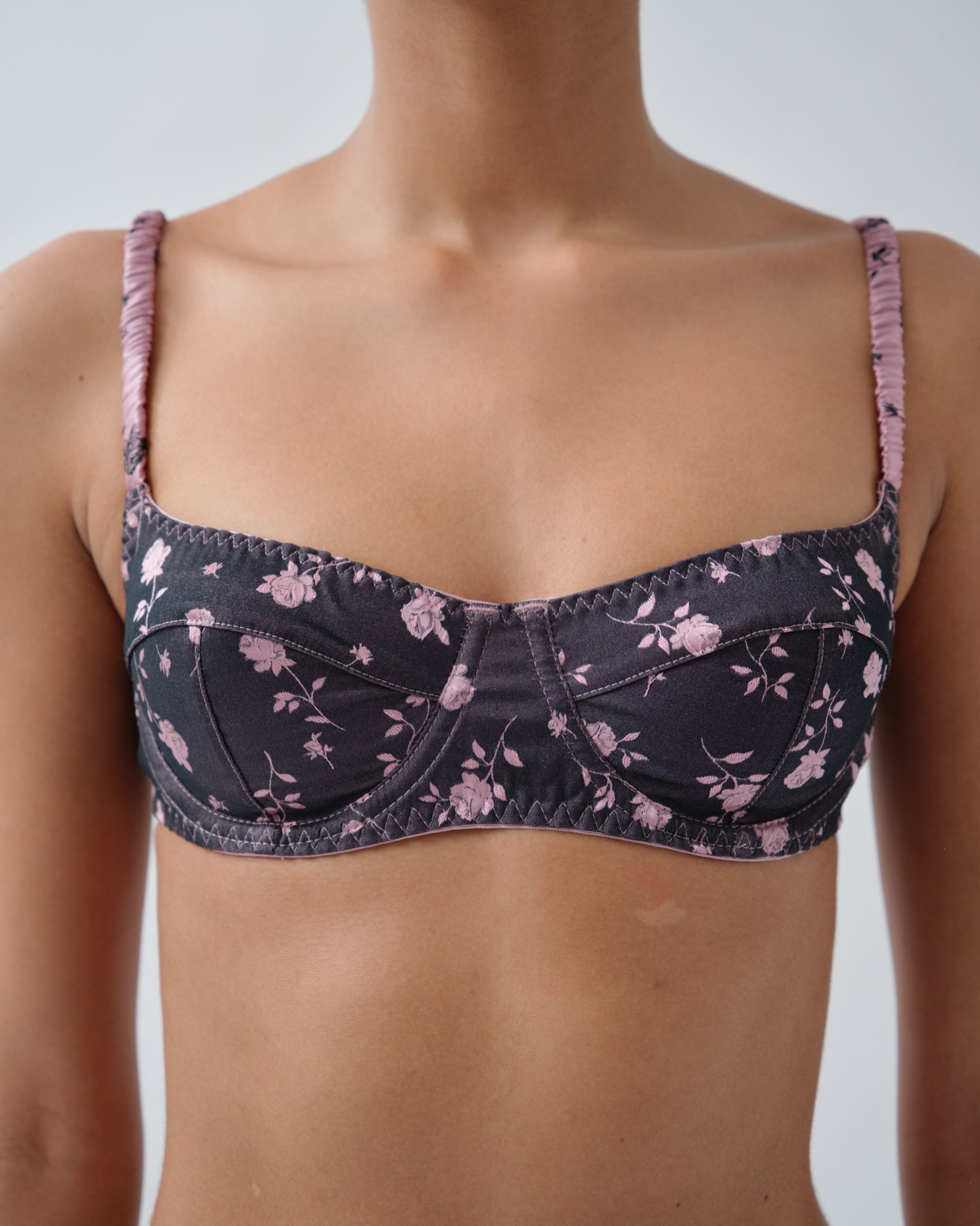 Rosy Jacquard Bra