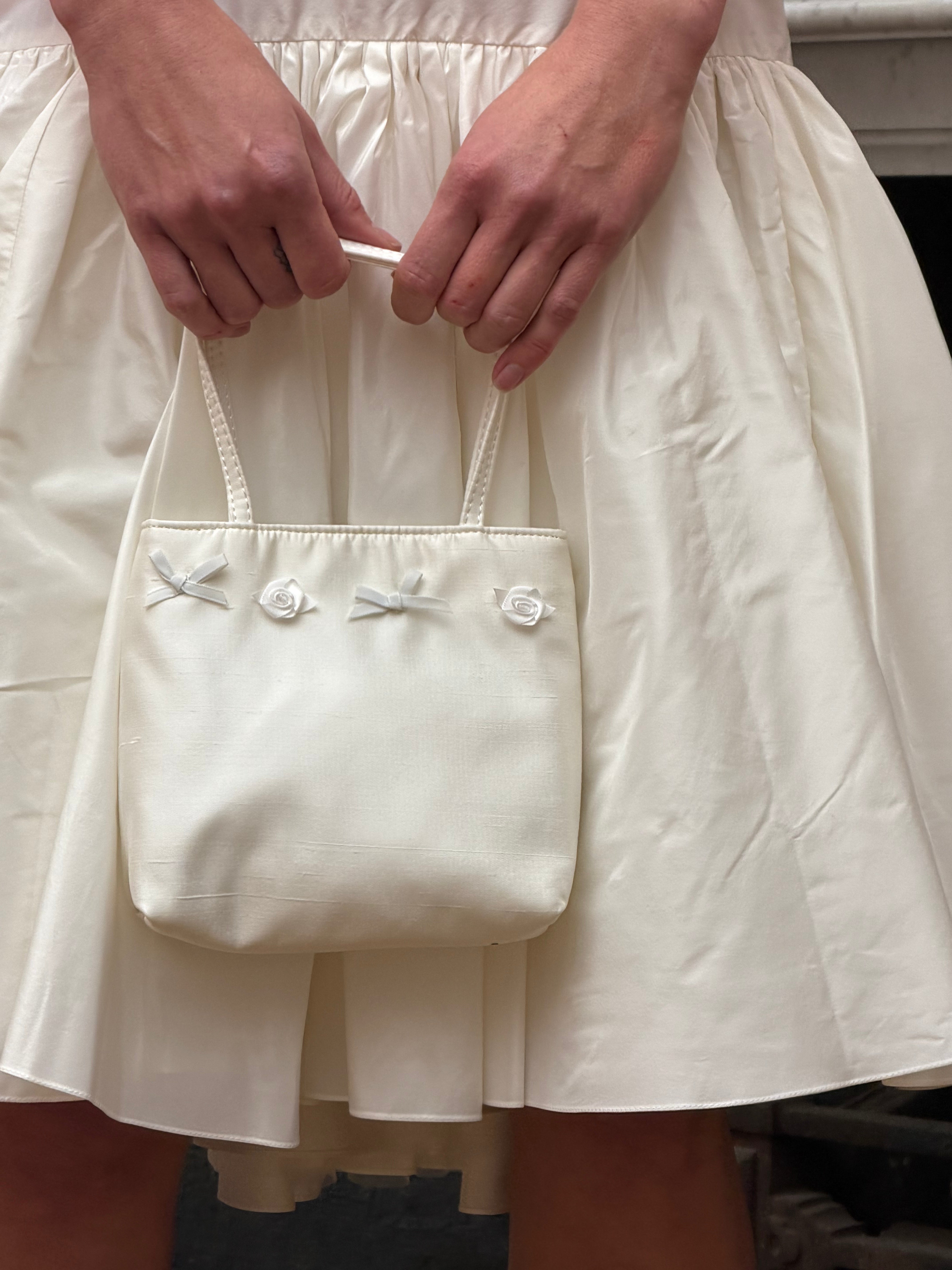 Hai Little Silk Bag